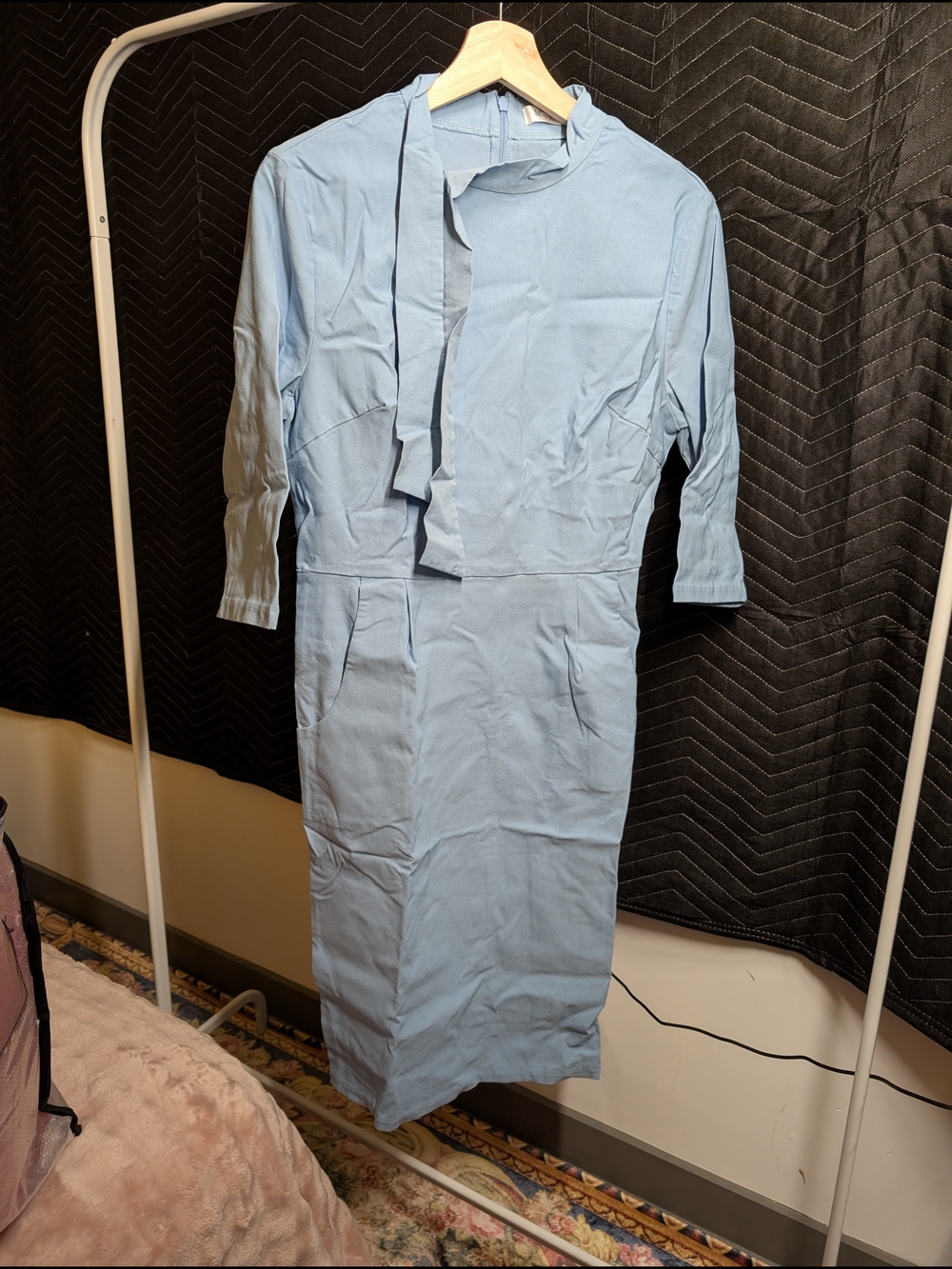 Light Blue Women's Tie-Neck Midi Dress